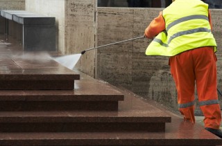 Commercial water blasting services